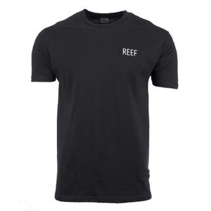 Black T-shirt with a small \“REEF\“ logo on the left side of the chest.