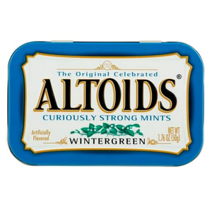 Altoids Wintergreen mints, 1.76 oz (50g), in a blue tin, featuring \“Curiously Strong Mints\“ and \“Artificially Flavored\“ text.
