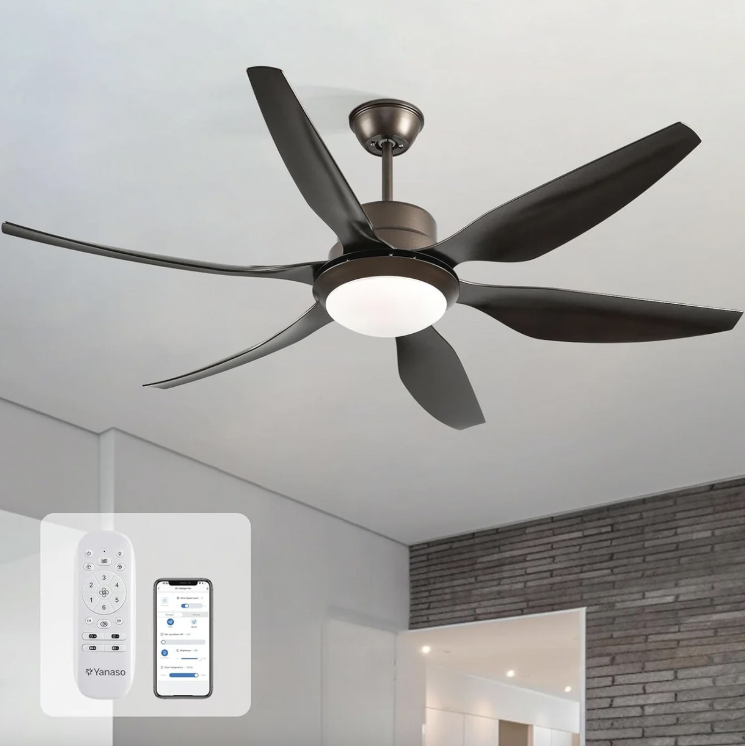 A ceiling fan with a central light and a remote control, which can also be operated via a smartphone app.