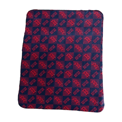 Red and navy patterned foam kneeling pad.