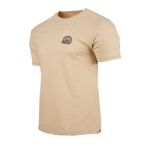 Beige short-sleeve t-shirt with a small \“REEF\“ logo on the chest.