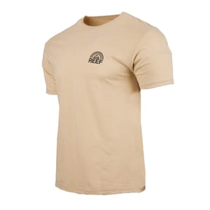 Beige short-sleeve t-shirt with a small \“REEF\“ logo on the chest.