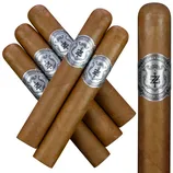 Five cigars with silver bands displaying a \“Z\“ emblem and the words \“Platinum\“ and \“Grand Master.\“