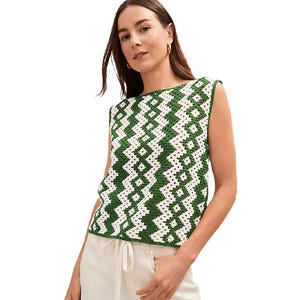 Sleeveless top with a green and white zigzag pattern, paired with light-colored drawstring pants.
