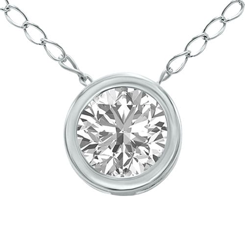 A silver necklace featuring a round-cut diamond set in a bezel setting with a chain of oval links.
