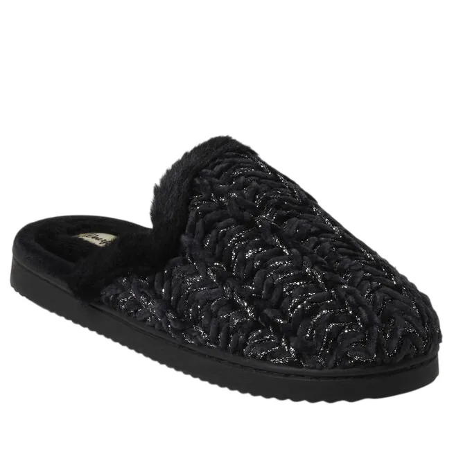 Black slip-on slipper with a textured knit design and a plush, furry lining.