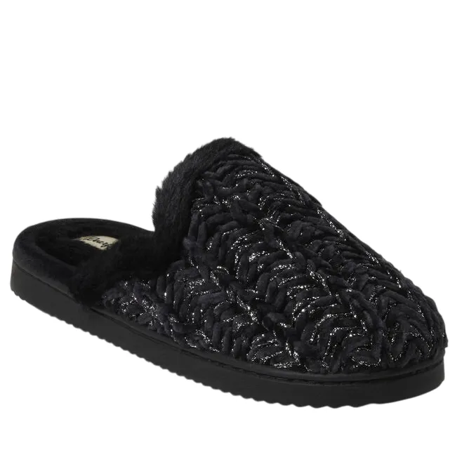 Black slip-on slipper with a textured knit design and a plush, furry lining.