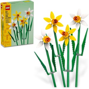 Lego Daffodil Set 40646 features 216 pieces to construct a bouquet of daffodils with yellow and white petals and green stems. Suitable for ages 8 and up.