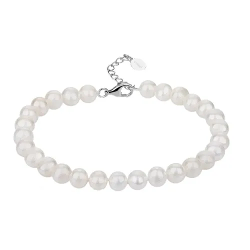 A pearl bracelet with a lobster clasp and extender chain, featuring uniformly sized white pearls.