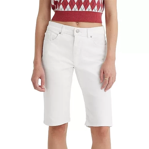 White knee-length denim shorts.