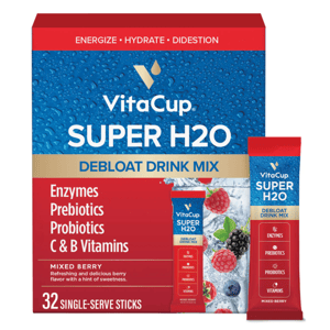 VitaCup Super H2O Debloat Drink Mix in mixed berry flavor contains enzymes, prebiotics, probiotics, and vitamins C & B. The packaging includes 32 single-serve sticks, promoting energy, hydration, and digestion.