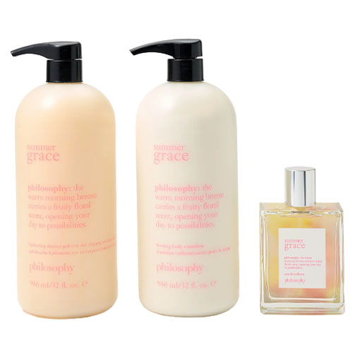 Three Philosophy \“Summer Grace\“ products are displayed: two large bottles with pumps labeled as 946 ml, and a smaller perfume bottle.