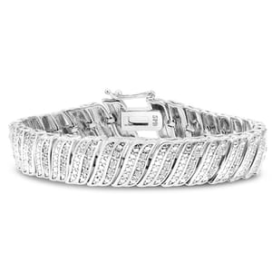 A luxurious bracelet featuring a series of diagonal links adorned with 1 carat of diamonds, set in a high-polish finish. The bracelet has a secure clasp, combining elegance with sophistication.