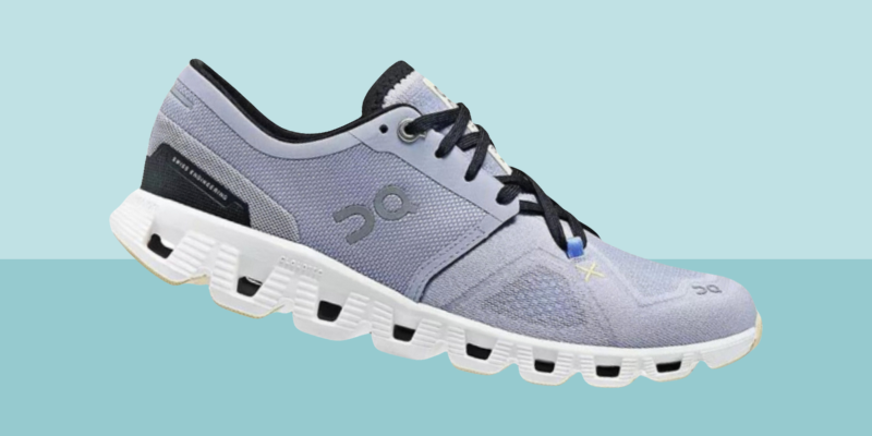 On Cloud running shoe