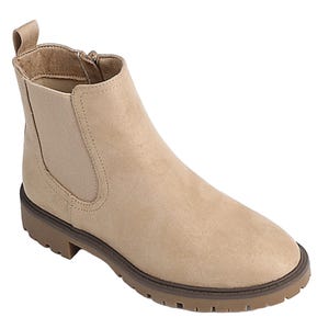 Tan women's Chelsea boot with an ankle-high design, elastic side panels, a rear pull tab, and a thick, rugged sole for casual wear.