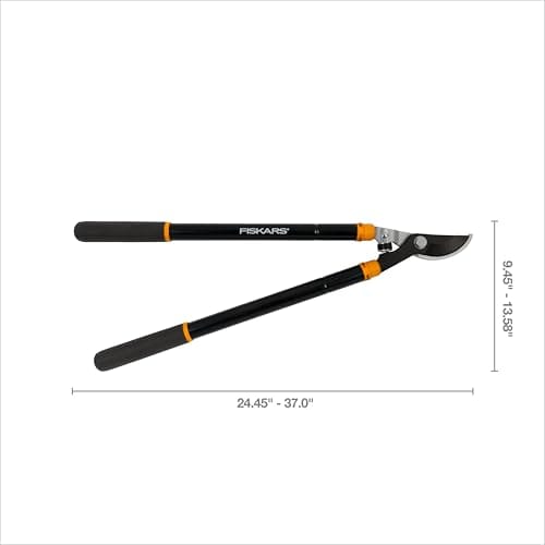 Fiskars bypass lopper with extendable handles (24.45\“ - 37.0\“) and cutting blade height of 9.45\“ - 13.58\“.