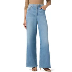 Wide-leg light blue jeans with a high waist, paired with a brown top.