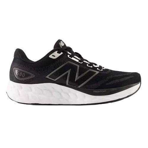Black New Balance running shoe with white Fresh Foam midsole and \“880\“ label, designed for comfort and performance.