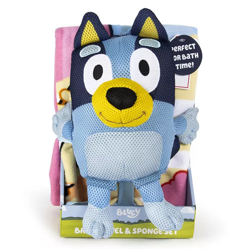Bluey-themed bath towel and sponge set featuring a plush Bluey character.