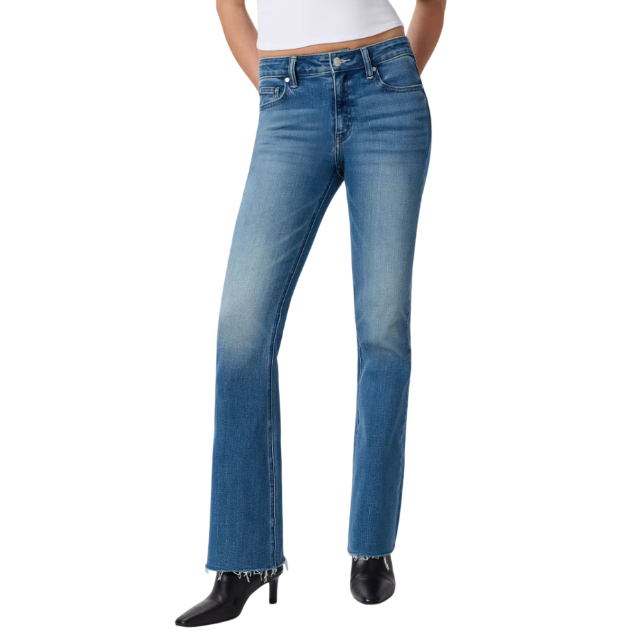 High-waisted blue jeans with a subtle fade, featuring a frayed hem. Paired with black heeled boots.